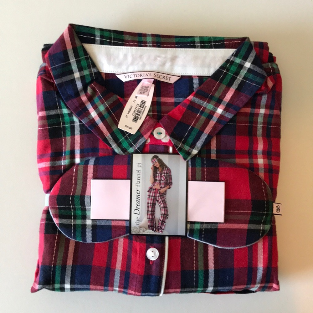 Victoria’s Secret Flannel PJ Set